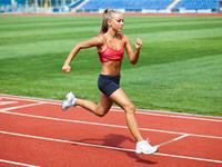 为啥这些星女800米测试全靠走