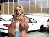 占卜你该不该跟他主动联络