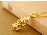 黄金貔貅戴哪只手？