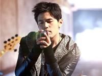 和处女男吵架后该怎么办