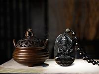 属蛇的本命佛是什么