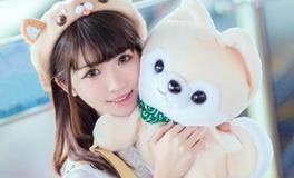 在爱情里单纯到令人心疼的星座女