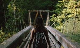 梦到过桥是什么意思