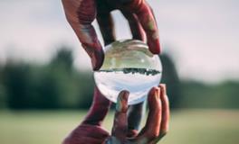 属牛和属蛇的相配吗？