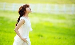 享受自由，这些星座喜欢一个人环游世界