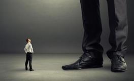 5大操作教你“绝杀”职场小人