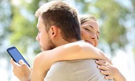 塔罗占卜现在的感情有必要坚持下去吗？