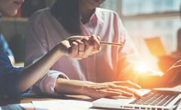 什么是你职场生涯最大的畔脚石？