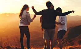 梦见很多人是什么意思