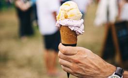 女人梦见家里房顶塌了