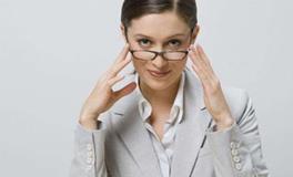 铃兰塔罗：你的事业还在蛋壳里，无法冲出蛋壳吗