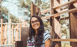 女人梦见自己伤心大哭