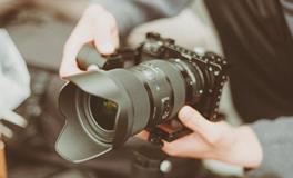 女人梦见自己换工作