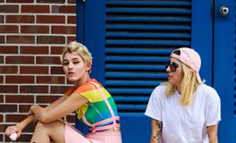 女人梦见自己摘李子吃