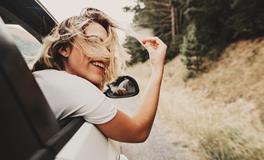 属蛇男人喜欢什么女人