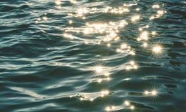 梦见自己小孩掉水里了