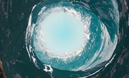 梦见自己掉到水里