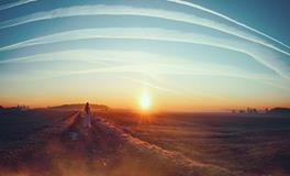 属鸡水瓶座男生性格