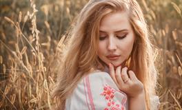 属猪狮子座女生性格