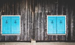 梦见别人拉屎什么意思