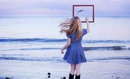 塔罗测试：是你疑神疑鬼还是你们感情里真的出现了第三者