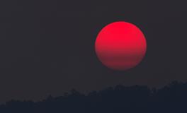 梦见穿两只不一样的鞋子