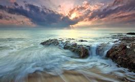 梦见老公跟别人办婚礼