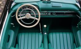 做梦梦见自己没有穿衣服