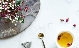 梦见自己染了黄头发