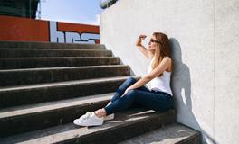 属鸡人如何走出失恋阴影