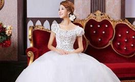 双鱼座的婚纱，双鱼座的专属婚纱