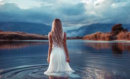 属蛇人几月出生是富贵命