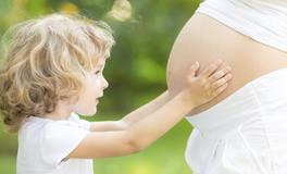 梦到现实中怀孕的人