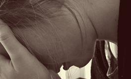 梦见父母去世自己哭泣