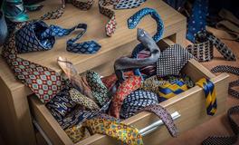 梦见床上有两条蛇是什么意思