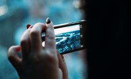 梦见手机丢了着急去找