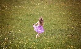 梦见女友被追杀代表什么