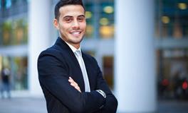 属蛇男婚外会遇到真爱吗，属蛇男一生婚姻会出轨吗