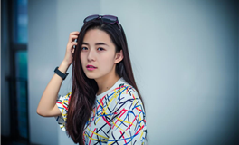 水瓶女不穿bra出门是种什么样的体验