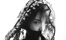 属蛇男如何对待备胎？