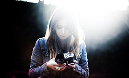 天生就晚来富贵命的生肖，中年翻身典范