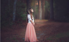 金牛座女生见到男生害羞意味着什么