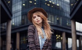 YAO叔星座2025年1月17日运势：温柔以待