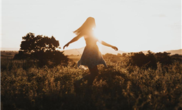 Ezoey徐佩玲白羊座2025年4月运势