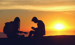 Pandora占星小巫巨蟹座2025年8月运势