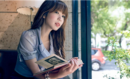 一旦失恋，就内伤大发的四个星座女