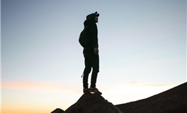 日运 2025年10月28日 星期二 农历九月初八