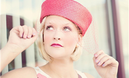 Ezoey徐佩玲金牛座2025年12月运势