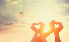 Ezoey徐佩玲每日星座运势2025年12月19日